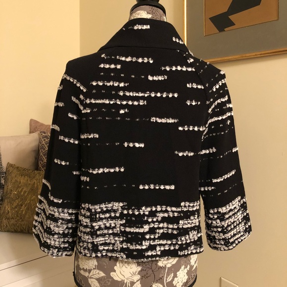 NWOT St. John Knit Sweater Jacket - Picture 2 of 6